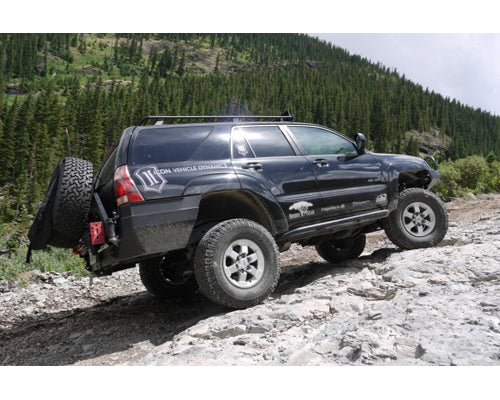 ICON VEHICLE DYNAMICS HITS THE TRAILS AT FJ SUMMIT NO.6