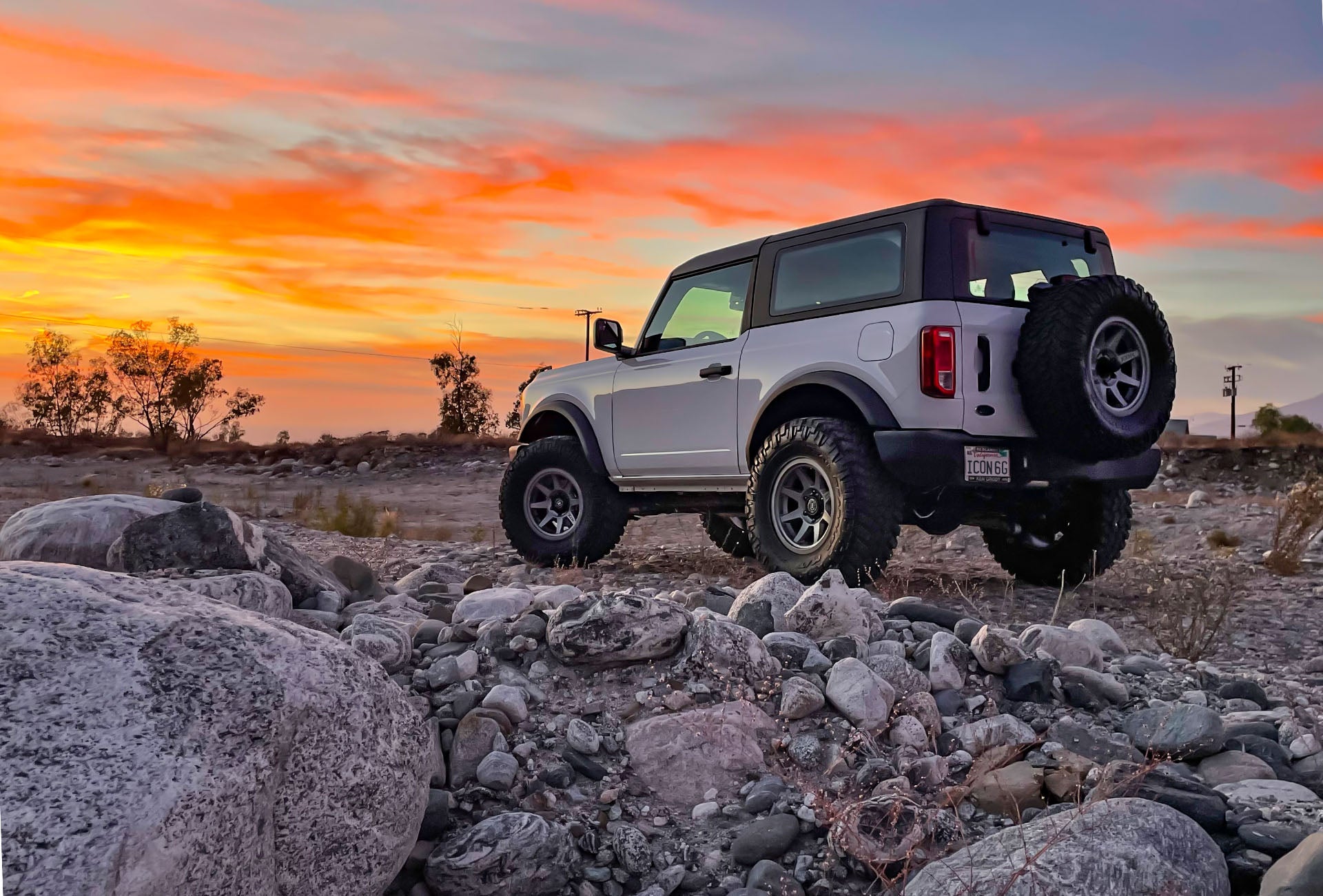 ICON 2.5 Series EXP 2023 | ICON Vehicle Dynamics | Adjustable Shocks